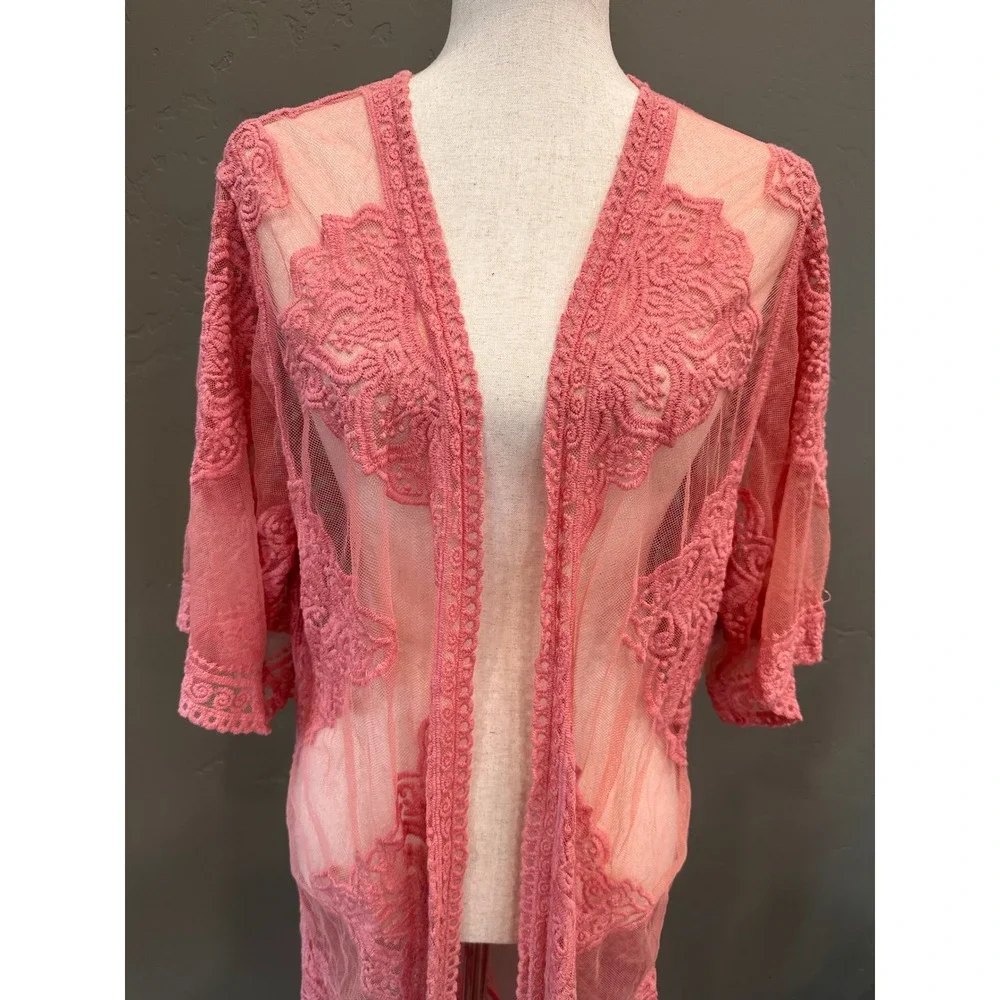 Pink Crochet Lace Overlay Kimono Cardigan Cover Up S M Romantic NWT Elegant Boho